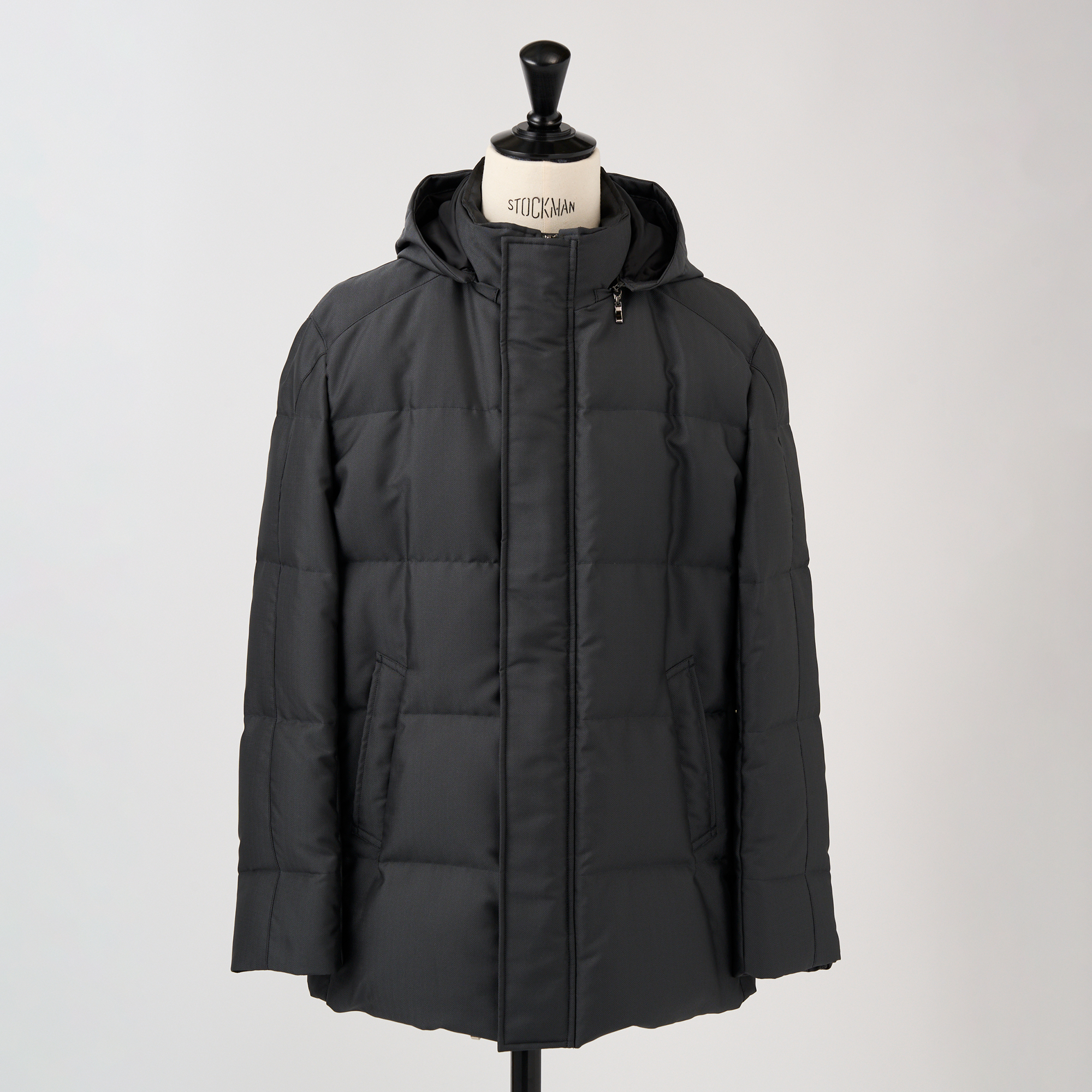 撥水ヘリンボーンダウンジャケット